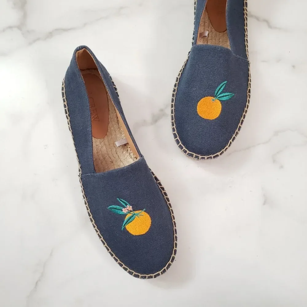 JCrew Embroidered Oranges espadrilles Flats Blue Size 8.5 AX845